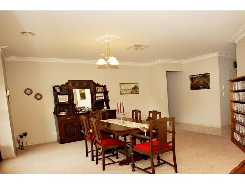 5 Charters Drive, Moama NSW 2731