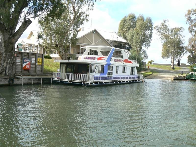 Mooring 22 Perricoota Road, Moama NSW 2731