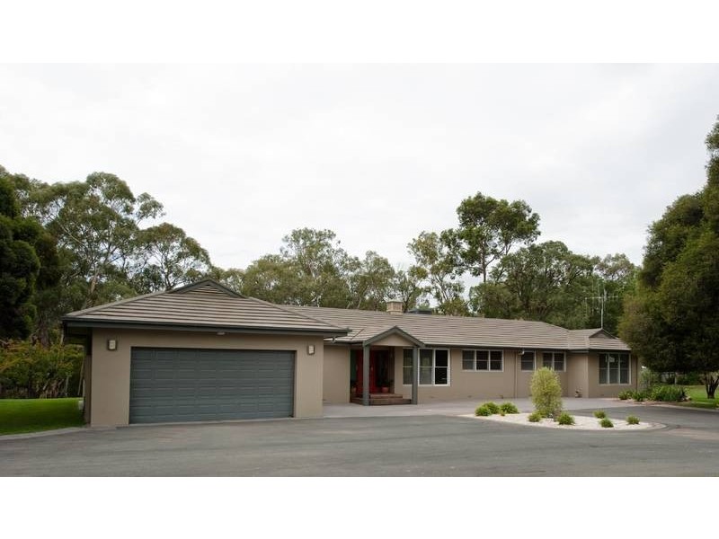 212 Wharparilla Drive, Echuca VIC 3564