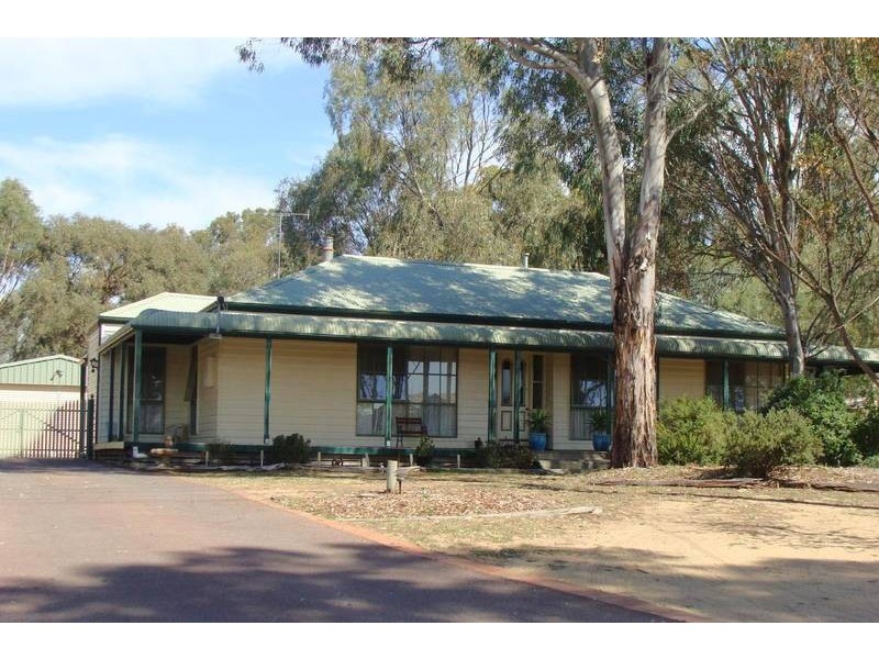 23 Snowden Street, Echuca VIC 3564