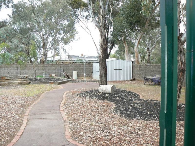 23 Snowden Street, Echuca VIC 3564