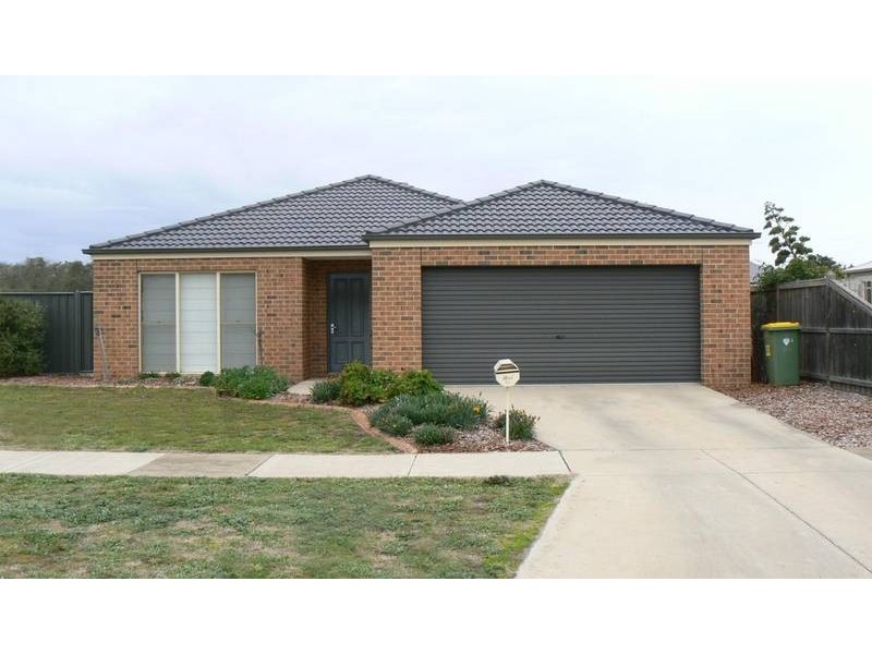 54 Shackell Street, Echuca VIC 3564