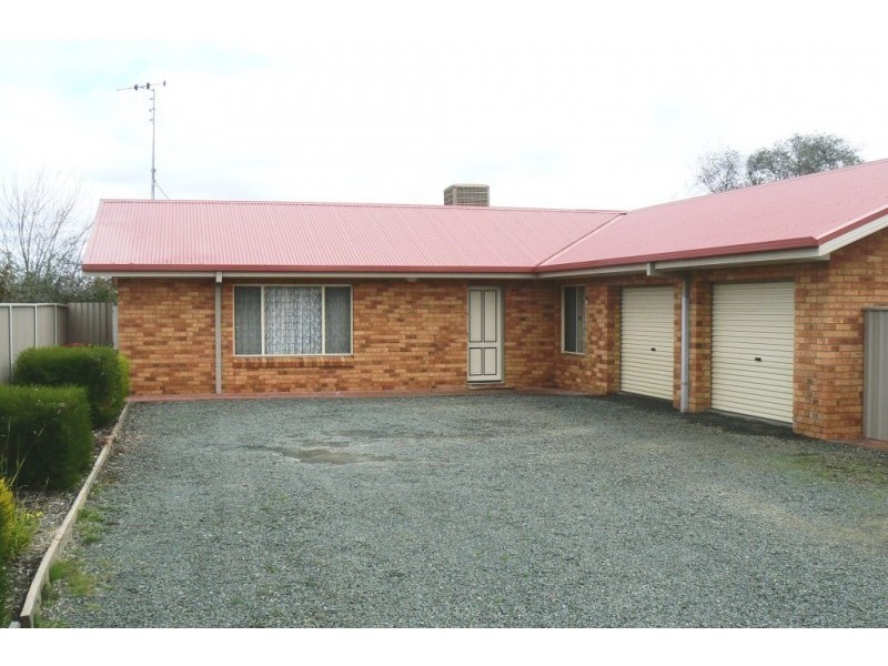 2/123 Shackell St, Echuca VIC 3564