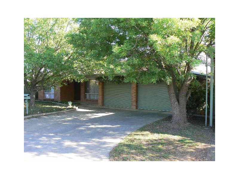 2 Ada Court, Echuca VIC 3564