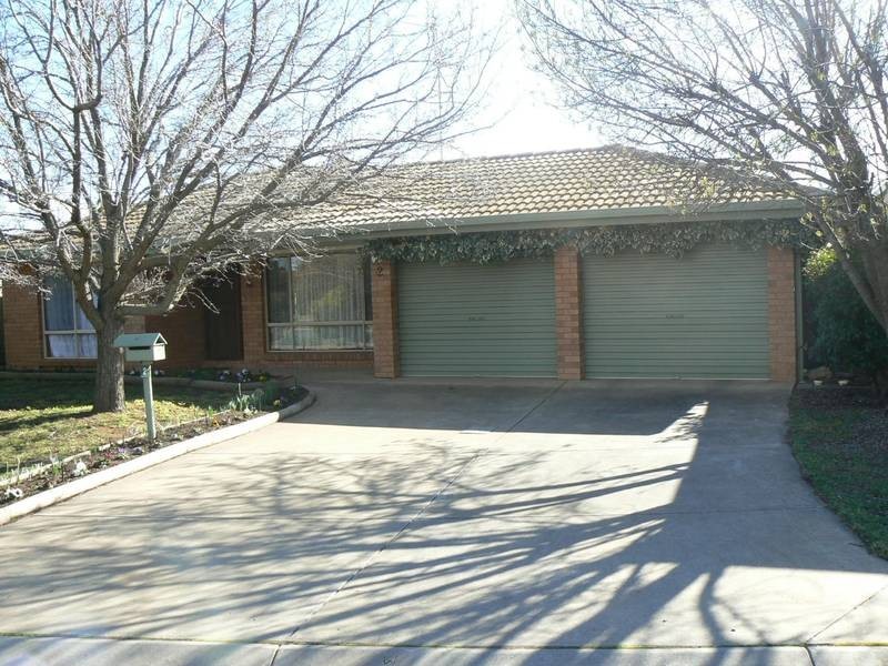 2 Ada Court, Echuca VIC 3564