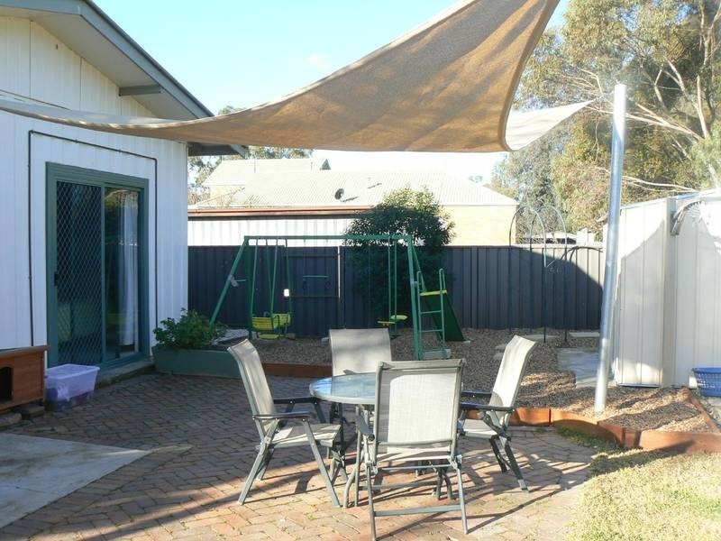 11 Moore Street, Echuca VIC 3564