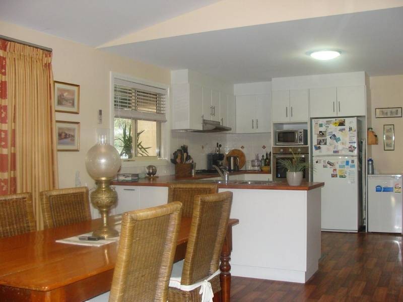 122 Swan Boulevard, Moama NSW 2731