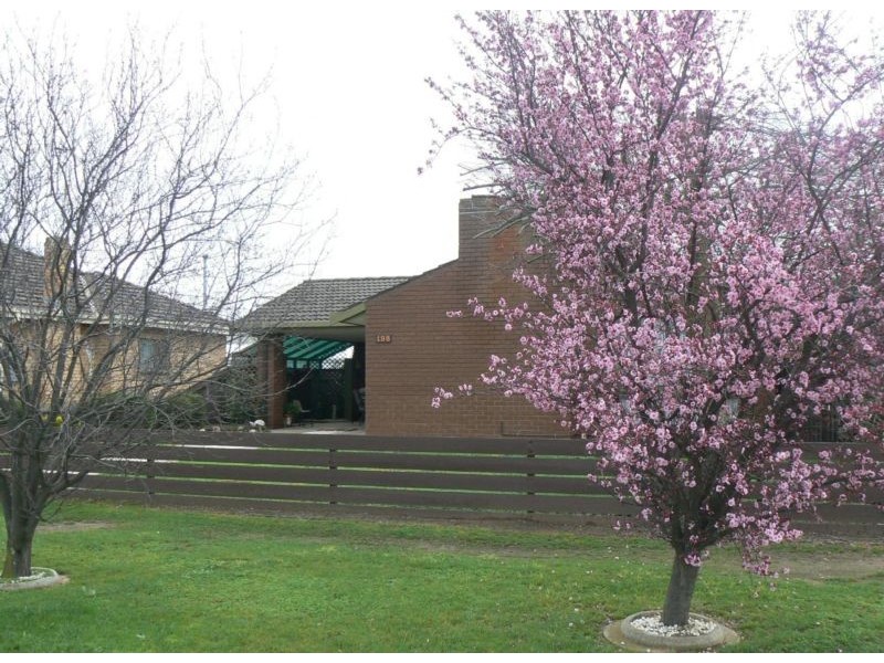 198 Eyre Street, Echuca VIC 3564