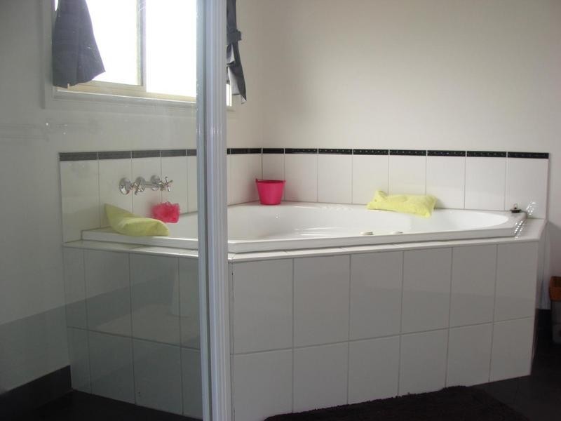 12 Perry Place, Moama NSW 2731