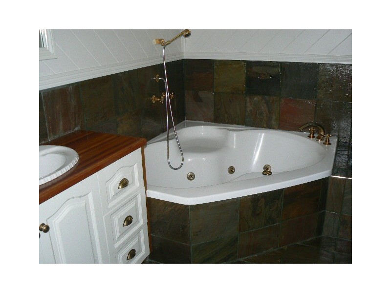 52 Simmie St, Echuca VIC 3564