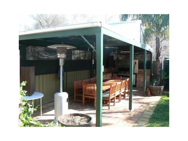 52 Simmie St, Echuca VIC 3564