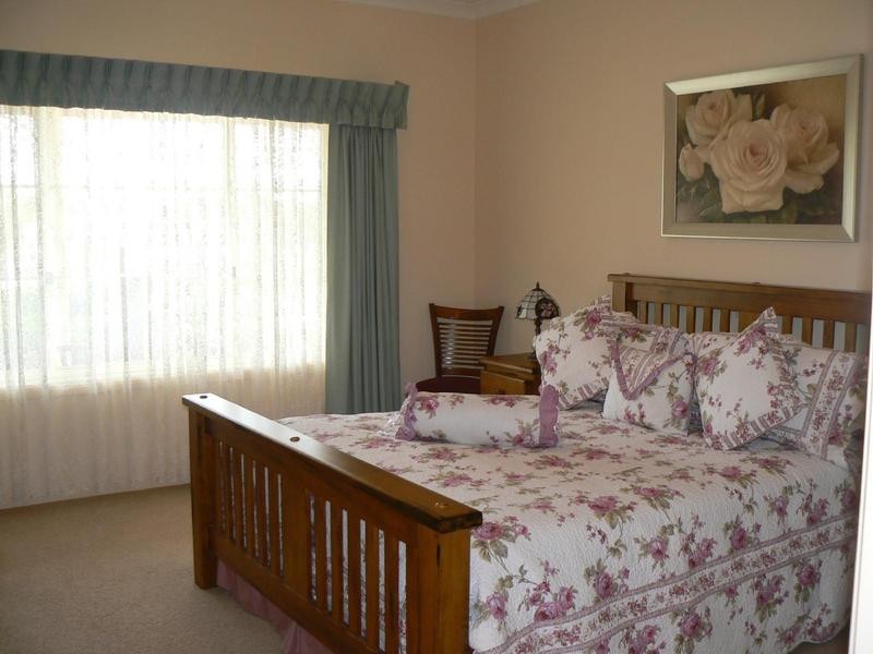 6 Brecon Court, Echuca VIC 3564