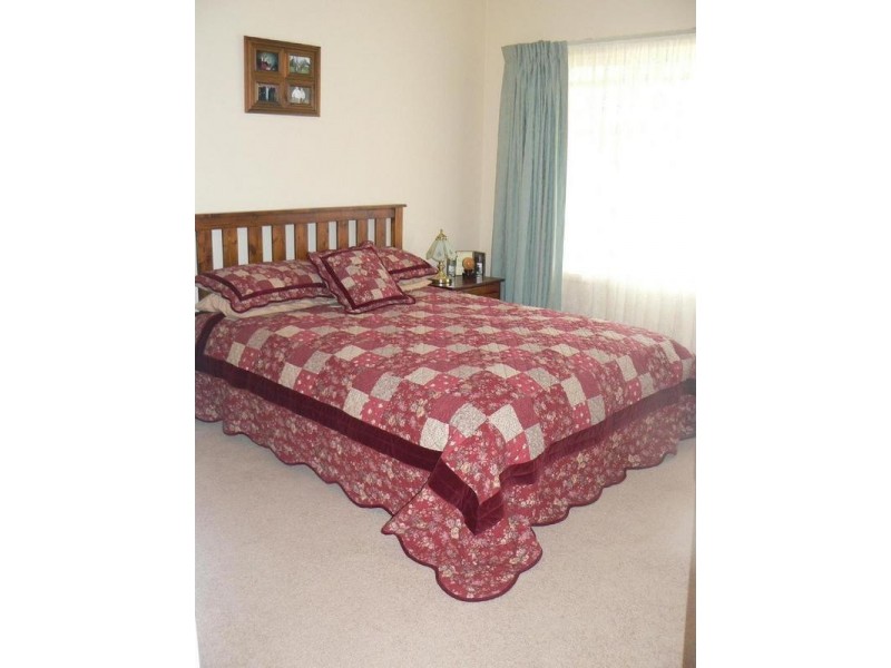 6 Brecon Court, Echuca VIC 3564