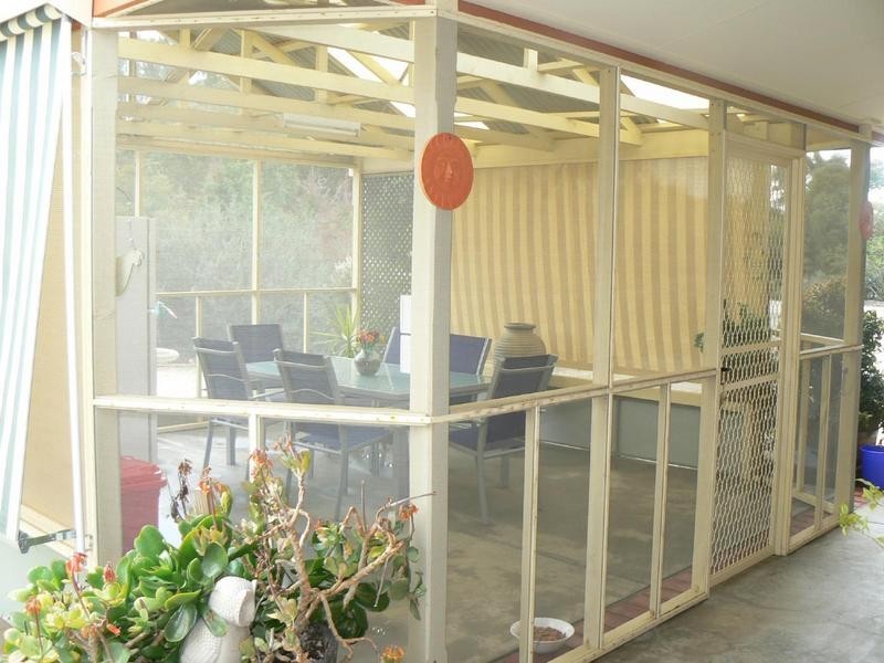 6 Brecon Court, Echuca VIC 3564