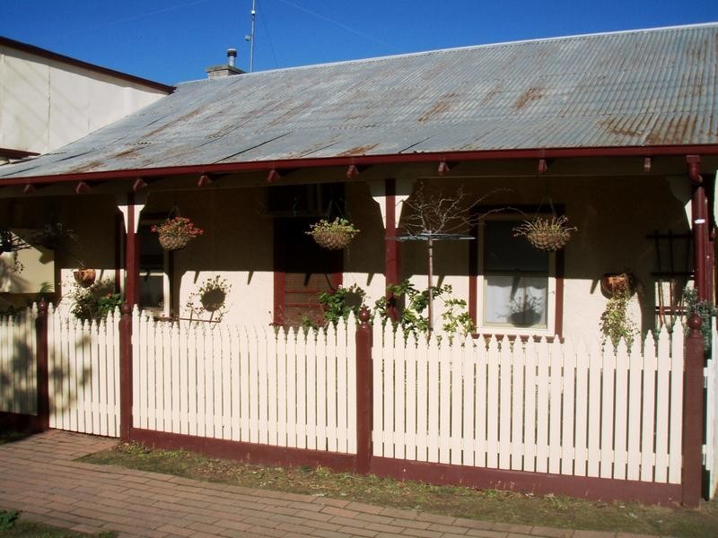 27a Livingstone Street, Mathoura NSW 2710