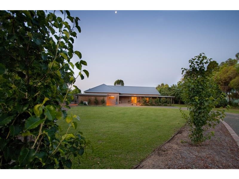 89 Scott Road, Echuca VIC 3564
