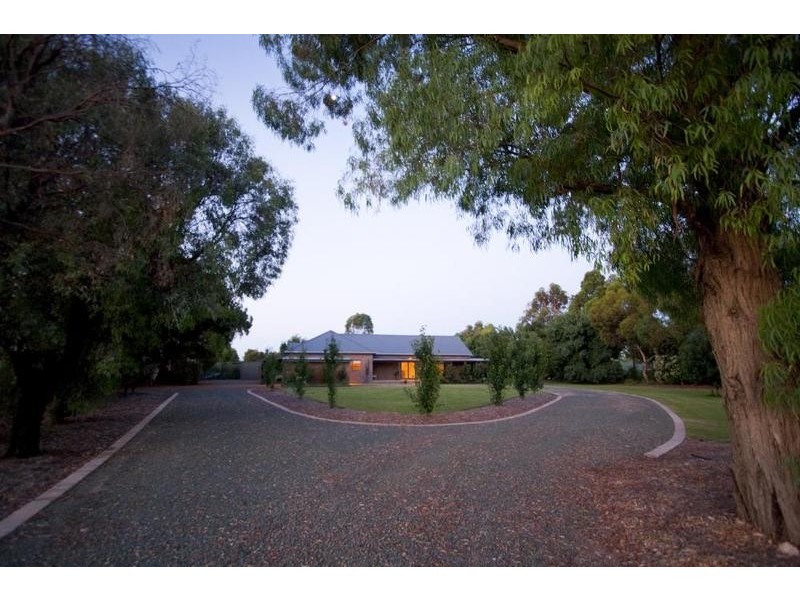 89 Scott Road, Echuca VIC 3564