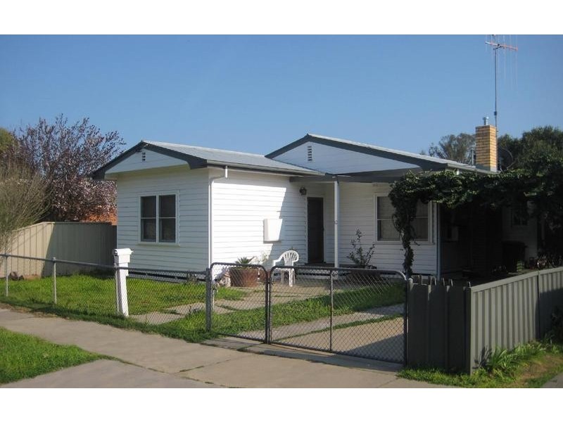 12 Collier Street, Echuca VIC 3564