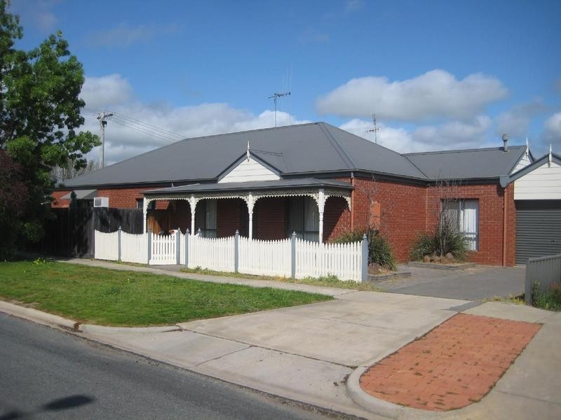 1/10 Collier Street, Echuca VIC 3564