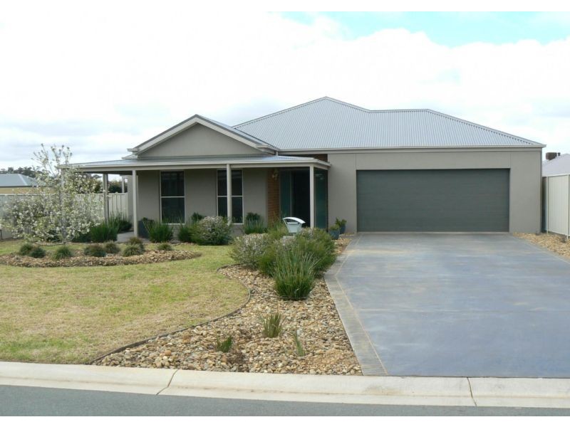 3 Kinross Court, Moama NSW 2731