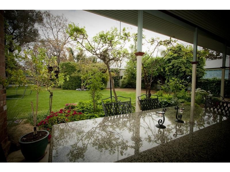 69 Mitchell Street, Echuca VIC 3564