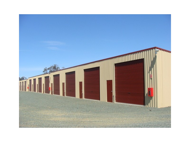 10 Cobb Highway, Moama NSW 2731