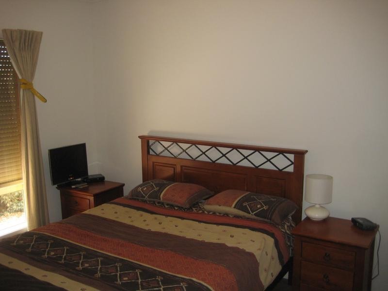 16 Riverina Parade, Echuca VIC 3564