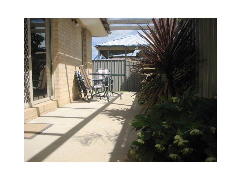 1/25 Sunset Avenue, Echuca VIC 3564