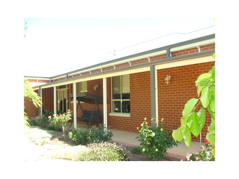 3 Winbi Lane, Moama NSW 2731