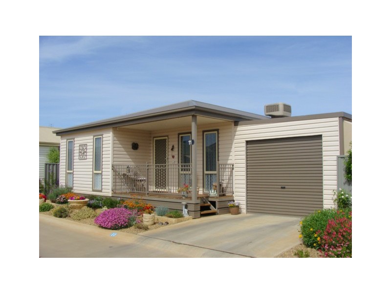 11 Rivergums Court, Moama NSW 2731