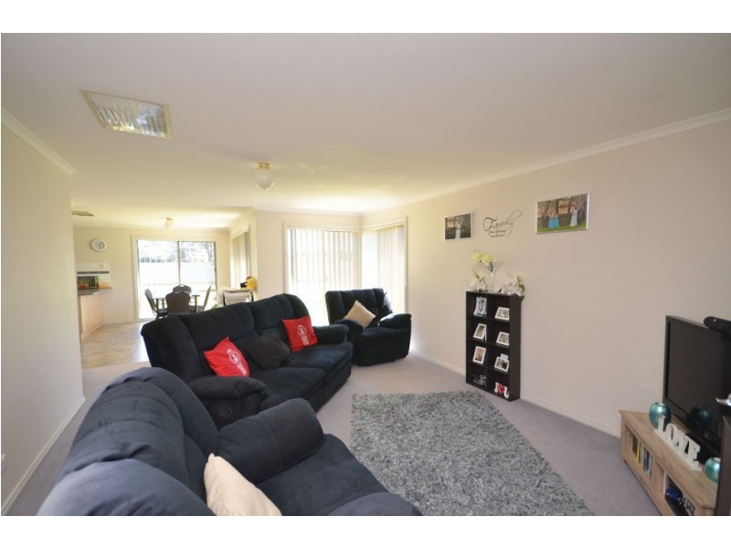 18 Glencoe Boulevard, Moama NSW 2731