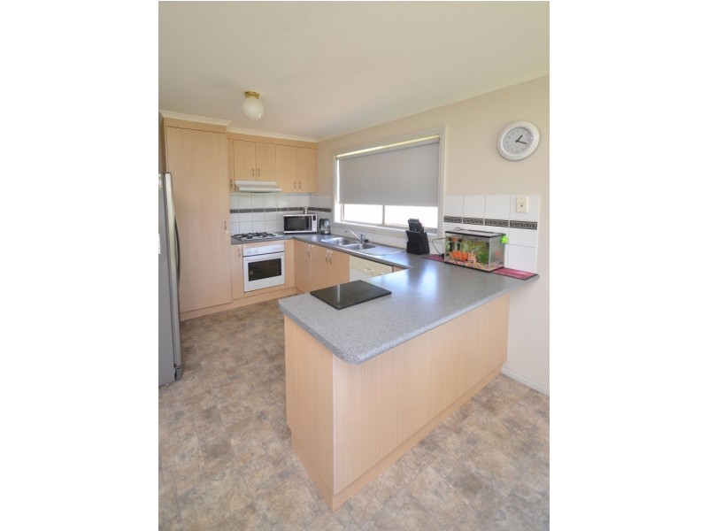 18 Glencoe Boulevard, Moama NSW 2731