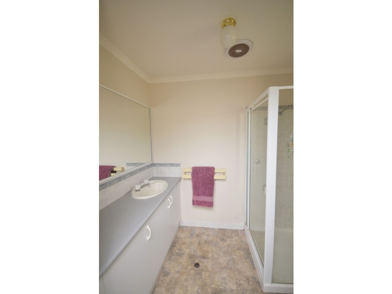 18 Glencoe Boulevard, Moama NSW 2731