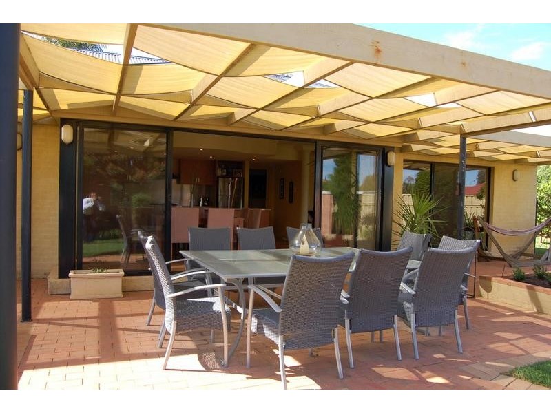 22 Kooyong Court, Echuca VIC 3564