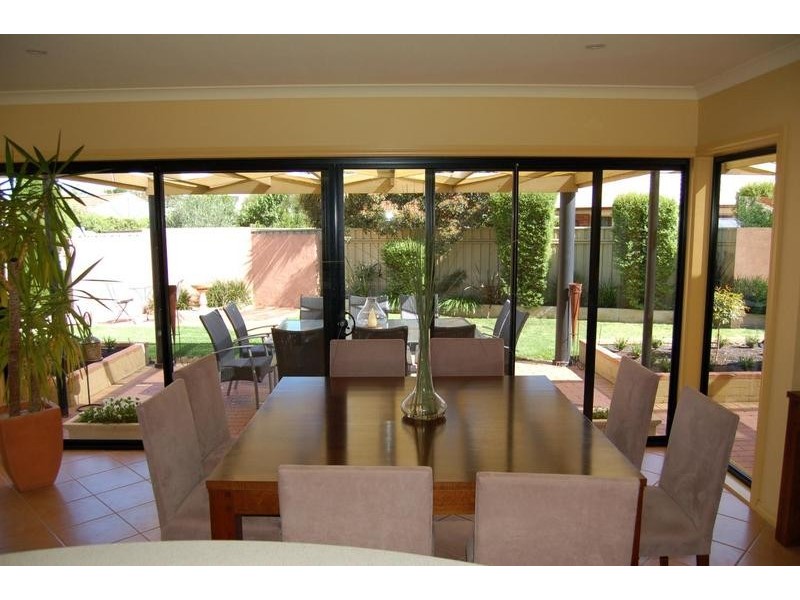 22 Kooyong Court, Echuca VIC 3564