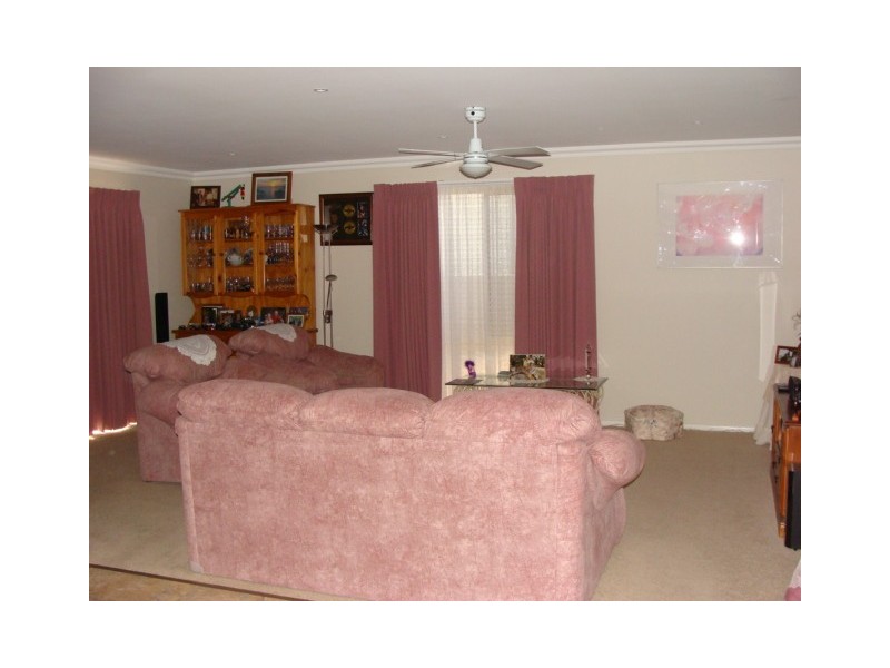 25 Swan Boulevard, Moama NSW 2731