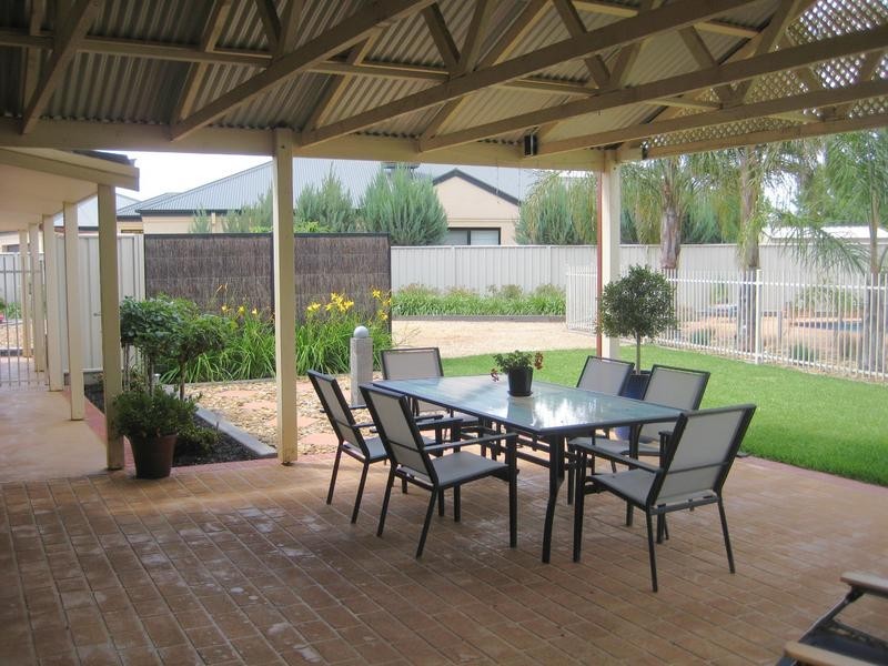 9 Orkney Court, Moama NSW 2731