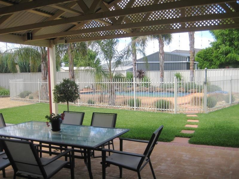 9 Orkney Court, Moama NSW 2731