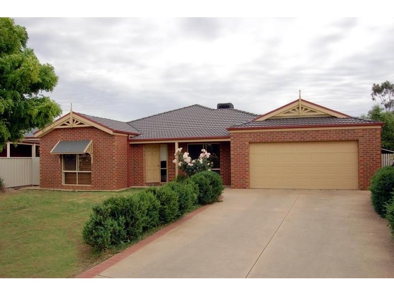 14 Orkney Court, Moama NSW 2731