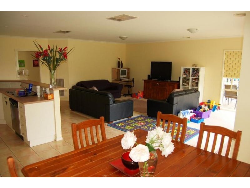 14 Orkney Court, Moama NSW 2731