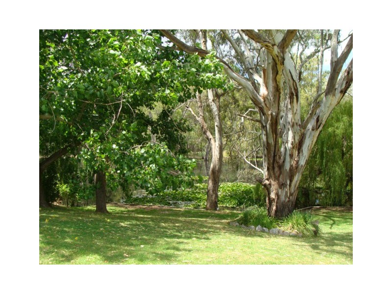 216 Wharparilla Drive, Echuca VIC 3564
