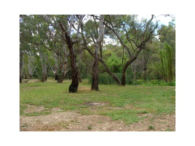 208 Wharparilla Drive, Echuca VIC 3564
