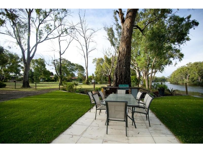 86 Wharparilla, Echuca VIC 3564