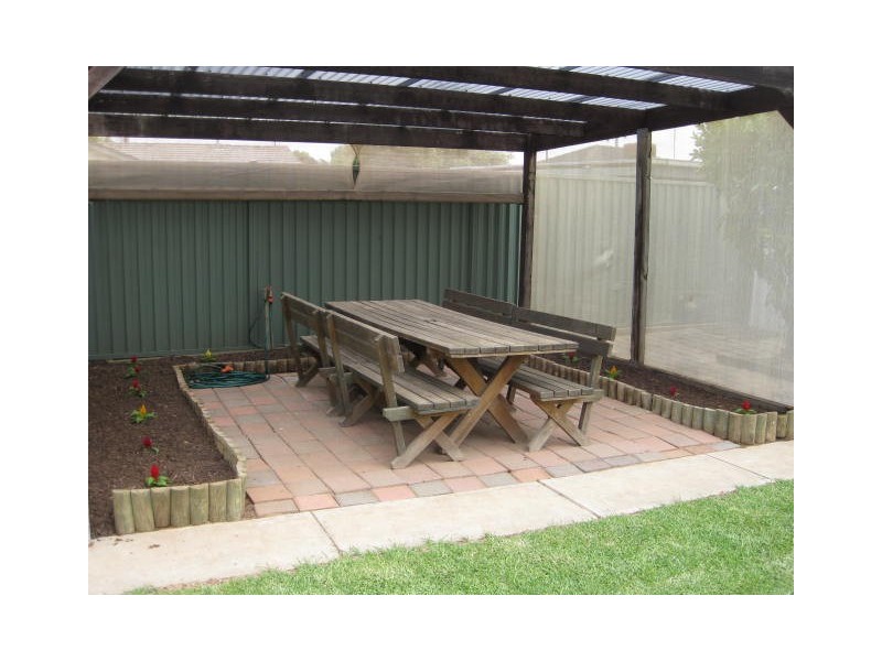 25 Crossen Street, Echuca VIC 3564