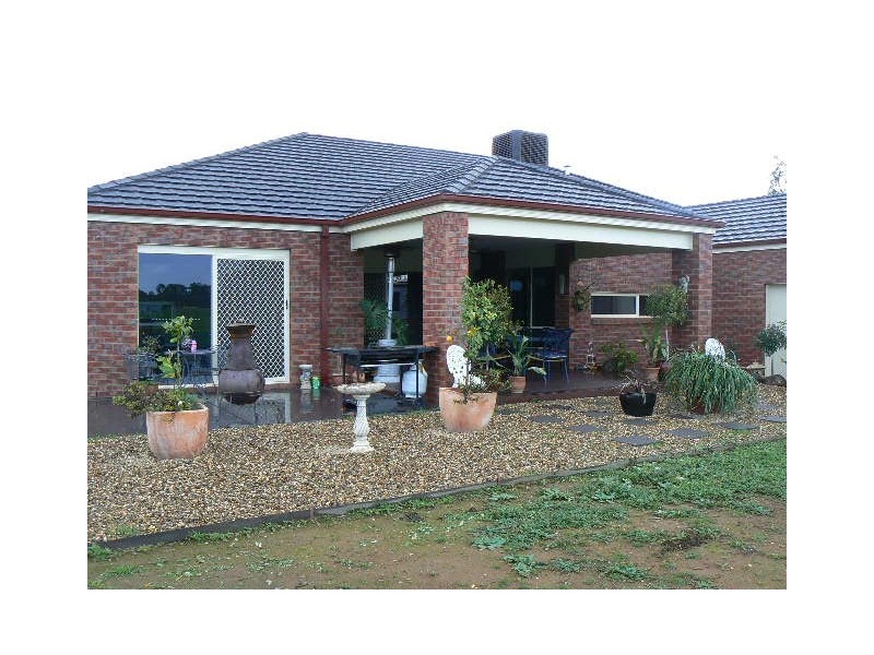 7 Silvergums Place, Moama NSW 2731