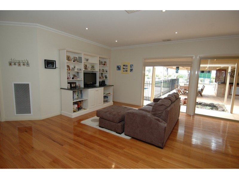 20 Hollara Drive, Moama NSW 2731