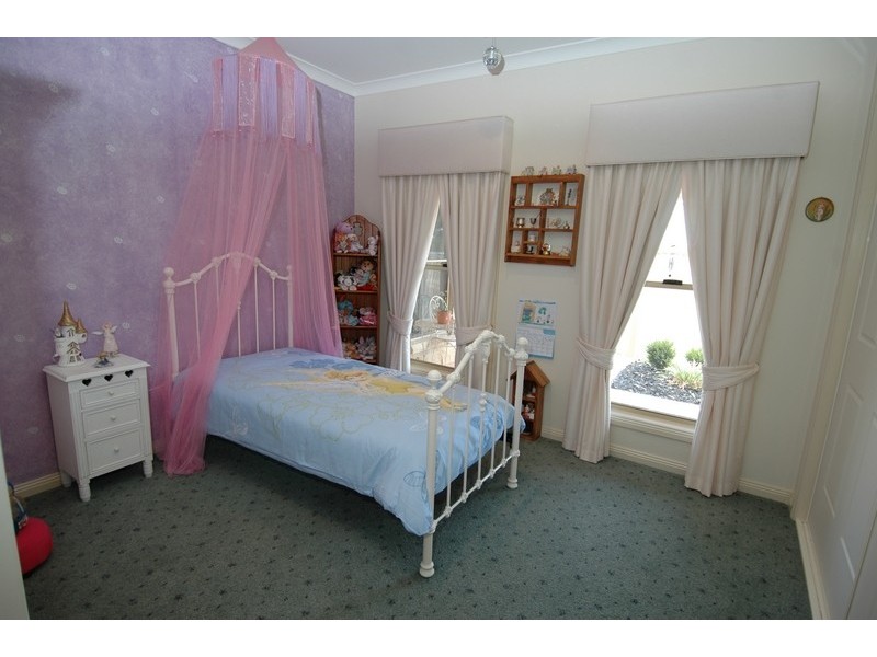 20 Hollara Drive, Moama NSW 2731