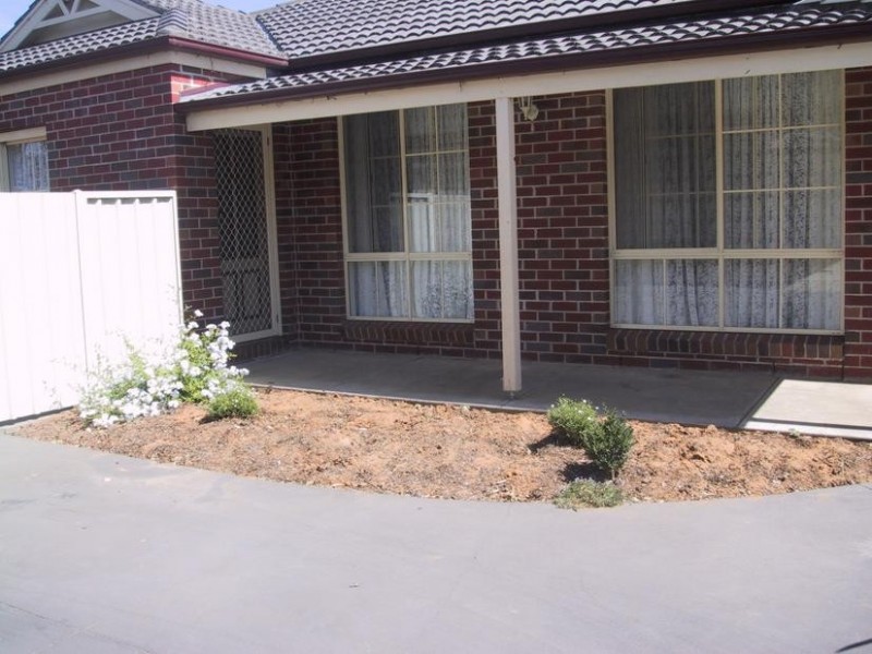 3/6 Simmie St, Echuca VIC 3564