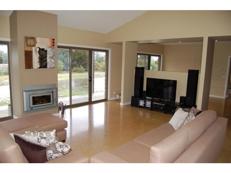 640 Simmie Road, Echuca VIC 3564