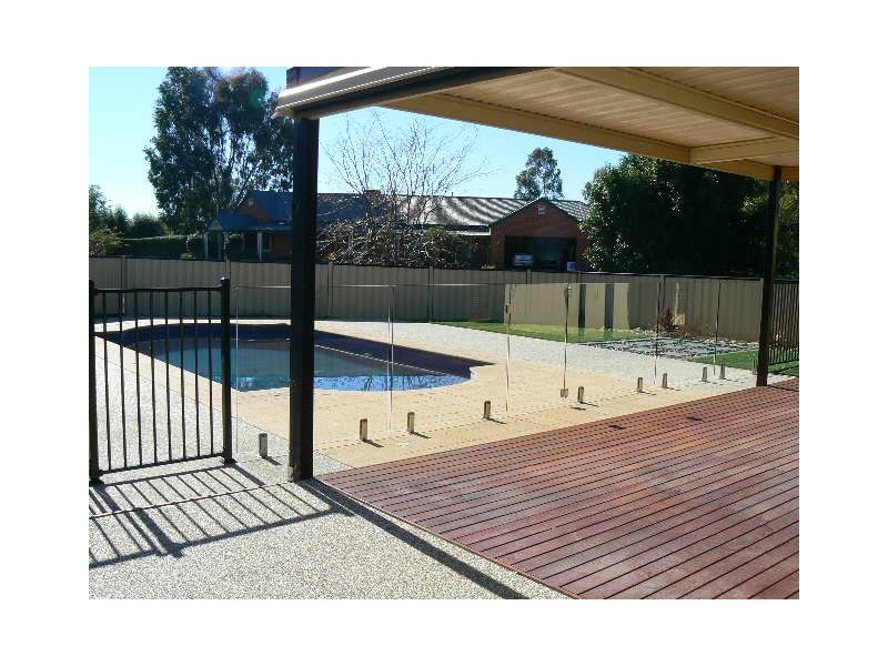 2 Riverpark Drive, Moama NSW 2731